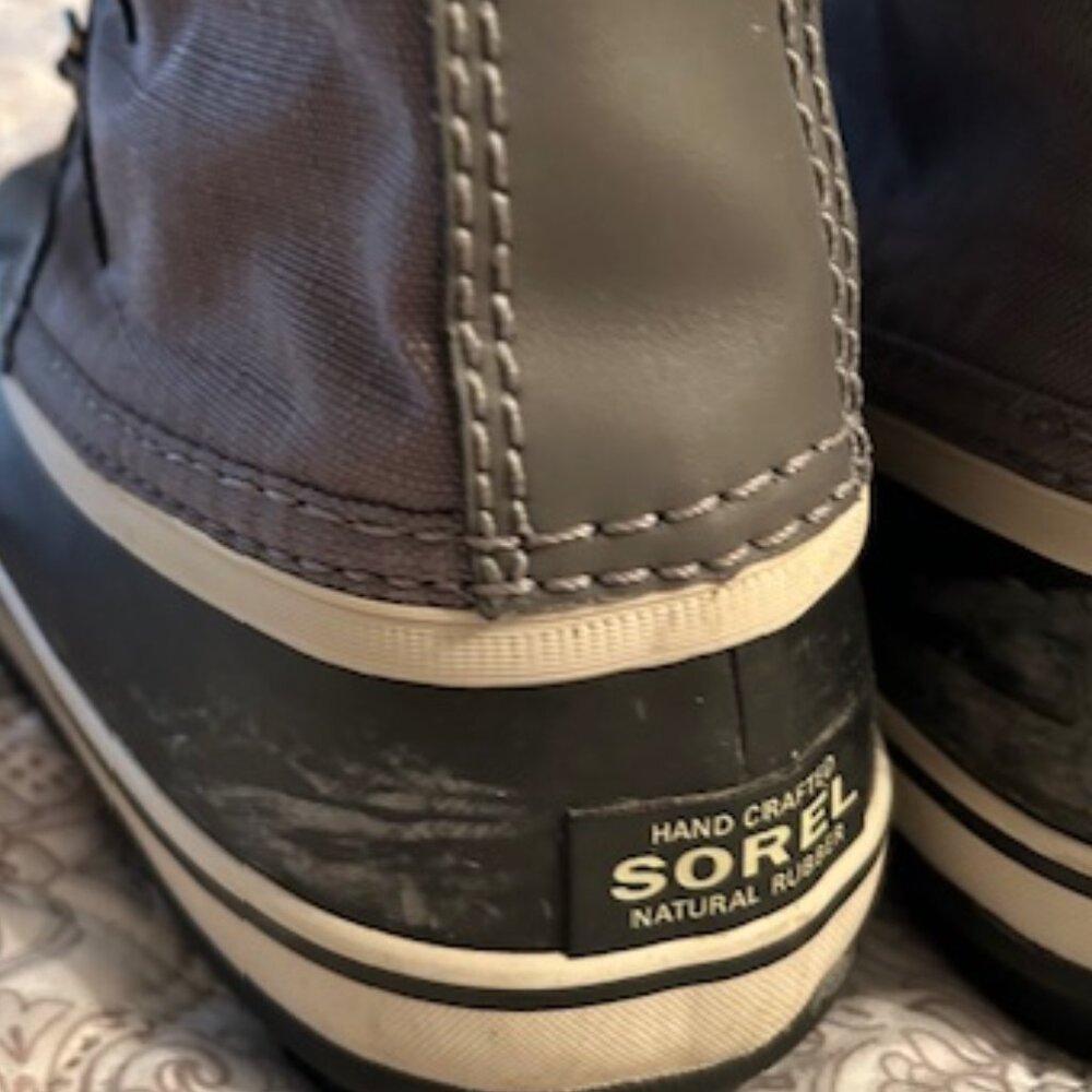 Sorel Winter Carnival Waterproof Boot (Women size 9.5) - Picture 10 of 15